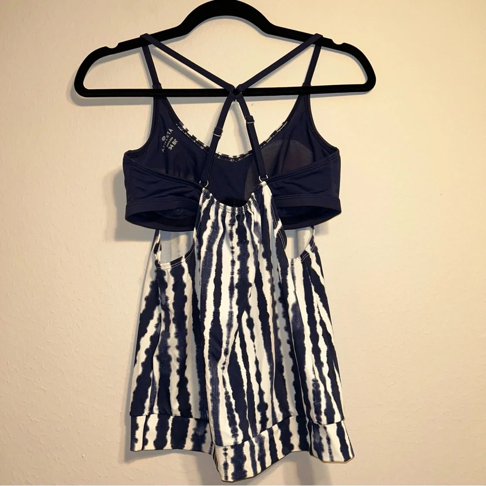 Athleta Wave Break Blousy Tankini‎ Top sz 34B/C Swim Suimsuit Tank Underwire